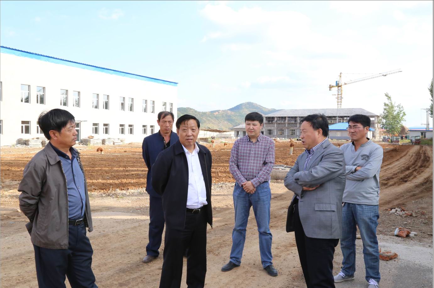  20140924 县领导视察新净水厂建设