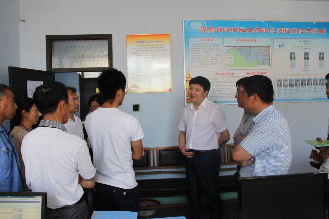 20150701 公司支部进社区