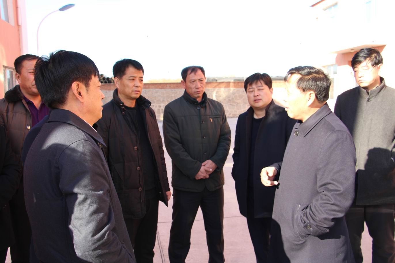 20160205 县领导局领导到公司慰问