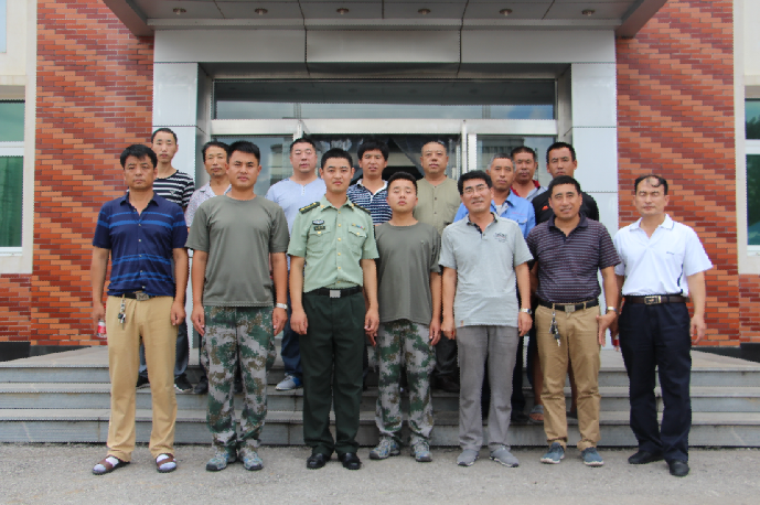 20160801 八一活动  走进绿色军营