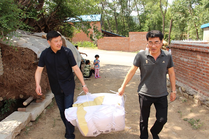 20170615  老大杖子扶贫对接